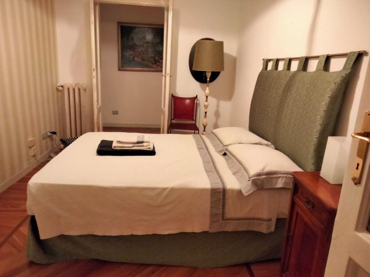 Sophisticated Apt Near Duomo Milano Eksteriør bilde